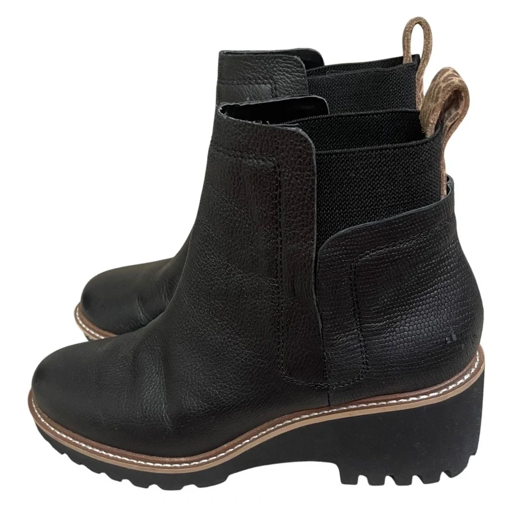Dolce Vita Black Leather Wedge Chelsea Boots Leopard Pull Tab Lug Sole women 8